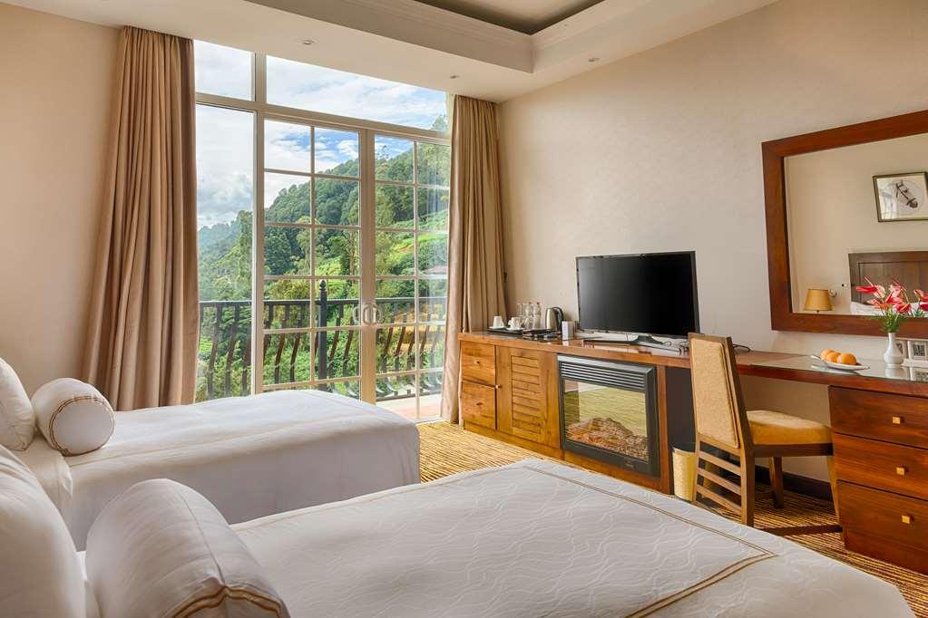 The Golden Ridge Hotel Nuwara Eliya Szoba fotó